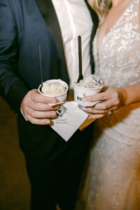 Instead of serving just a traditional wedding cake, the bride and groom opted for ice cream as their wedding dessert.