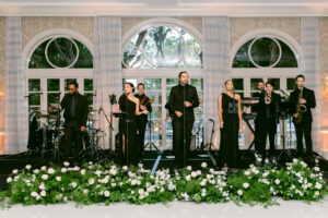 The wedding reception kicked off with an amazing band playing live music throughout the night.